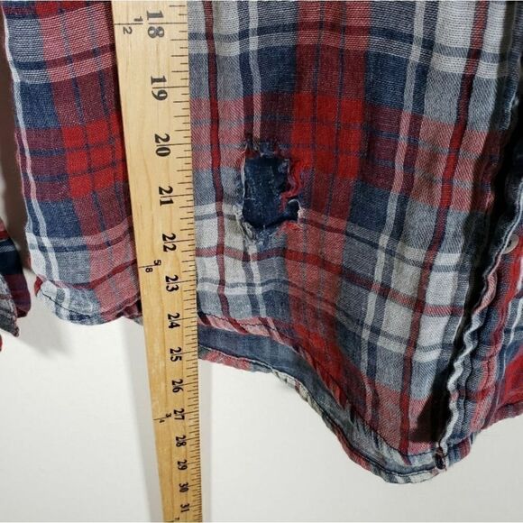 Olivaceous Fall Distressed 100% Cotton Plaid Button Up Holiday Flannel Size S - Picture 8 of 8